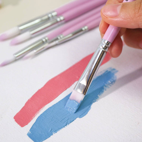 Essential 6-piece multisize paint brush set with wooden handles